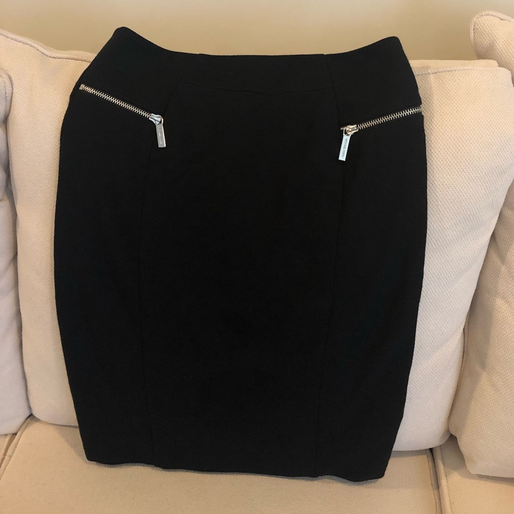 LIKE NEW Michael Kors Black Stretch Pencil Skirt
